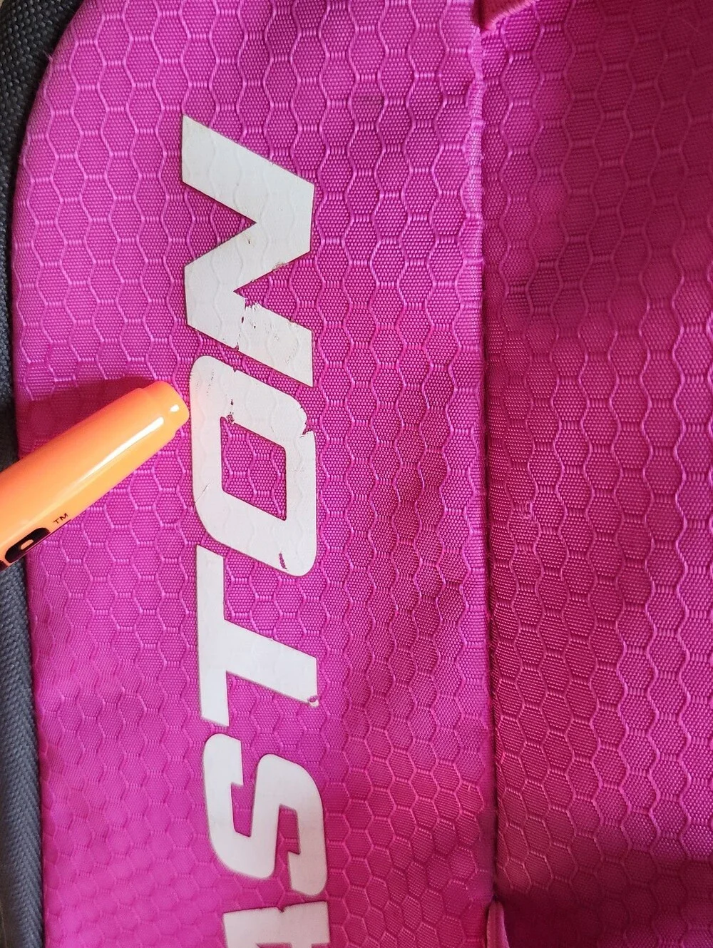 EASTON Youth Hot Pink Game Ready 15'' Backpack Bag Softball/Baseball/Sports GUC